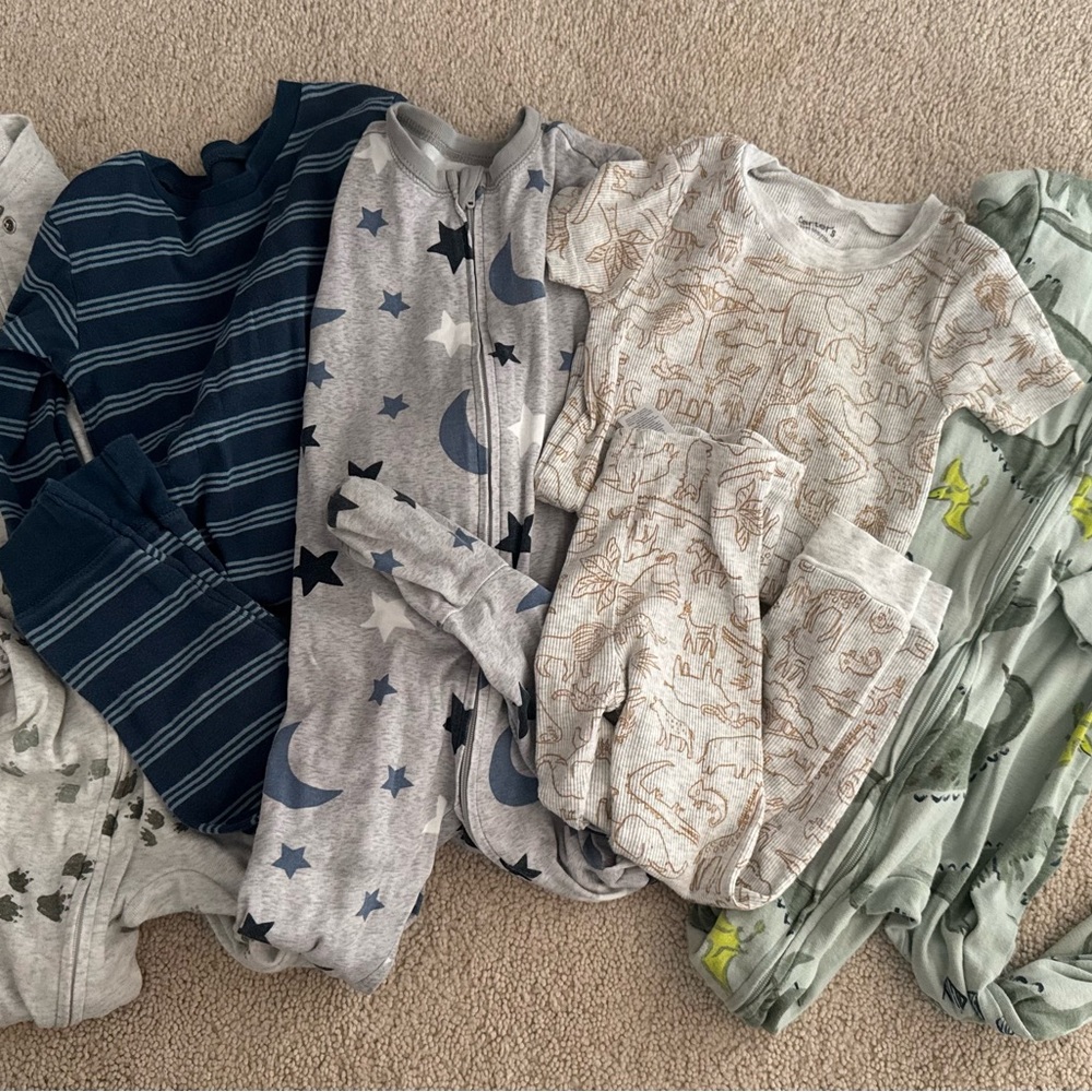 Carter's & Old Navy Kids Pajama 2T Bundle  Navy, Gray, Beige, Green
